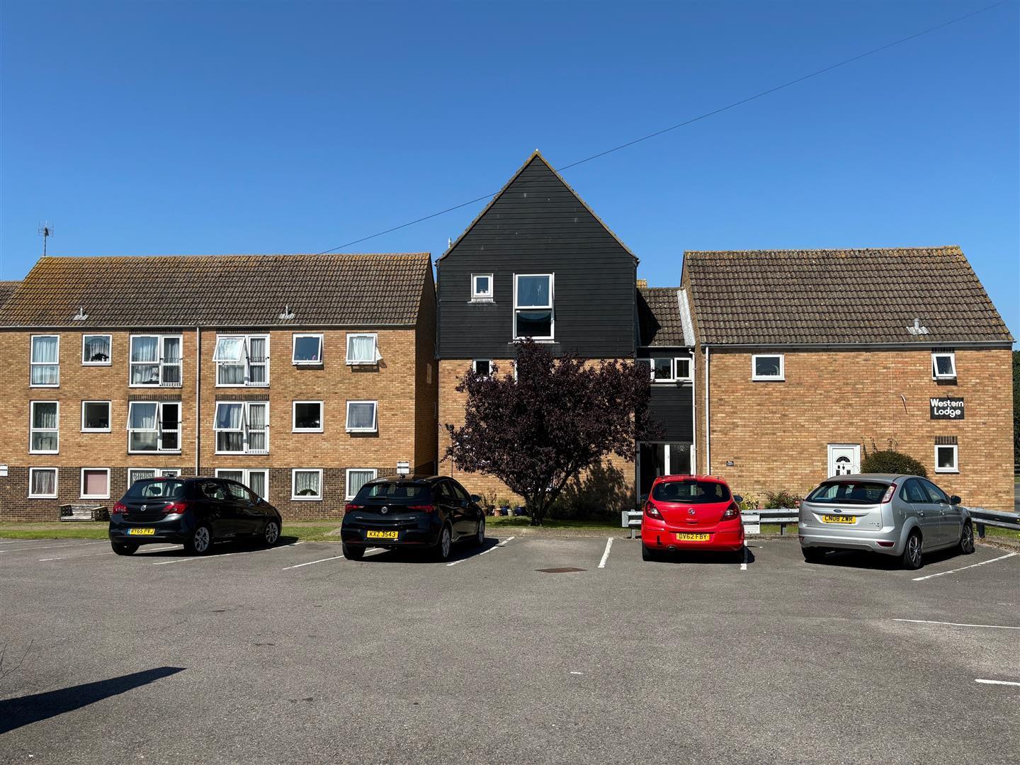 Apartment | Cokeham Road, Sompting, BN15 | To Let